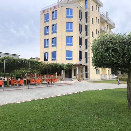 Hotel Restaurant Globi Velipojë Екстериор снимка