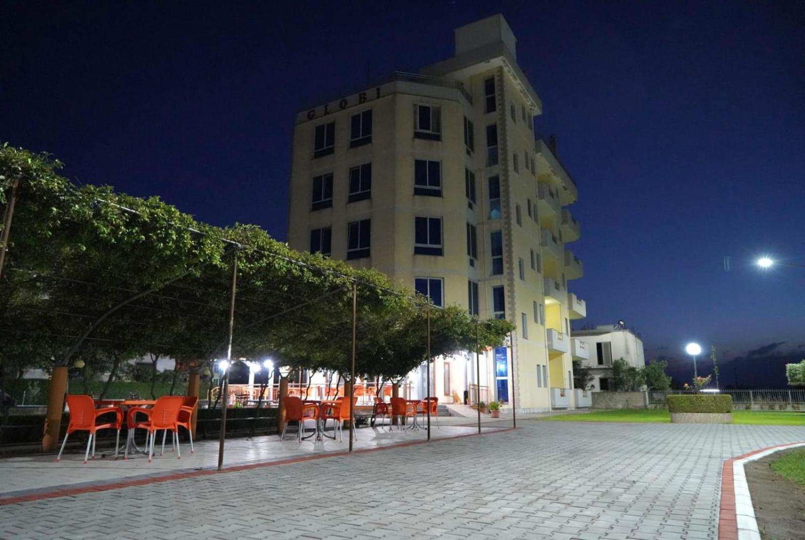 Hotel Restaurant Globi Velipojë Екстериор снимка